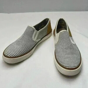 Tommy Bahama- Women’s Striped Slip-on Sneakers- 6.5